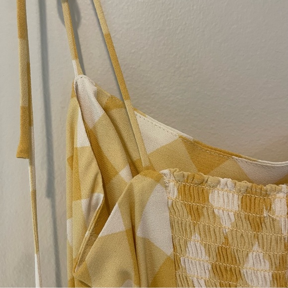 Reformation Meyer Top in Bodie 0 - Picture 6 of 10